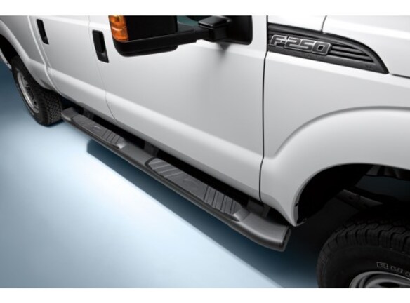 Super Duty Crew Cab 2009-2016 Black 5" Step Bars Main Image