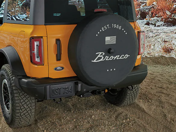 Bronco 2021-2024 Bronco 66, Oxford White Ink Spare 32inch Tire Cover Main Image