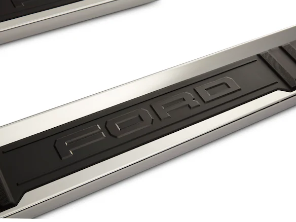 F-150 SuperCrew® 2021-2025 6" Chromed Aluminum Angular Step Bar Main Image