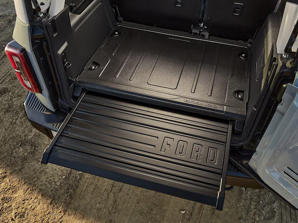 Bronco 2021-2024 Slide-out Tailgate Main Image