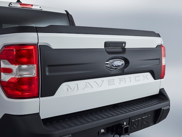 Maverick 2022-2024 Air Design® Satin Black Tailgate Applique Main Image