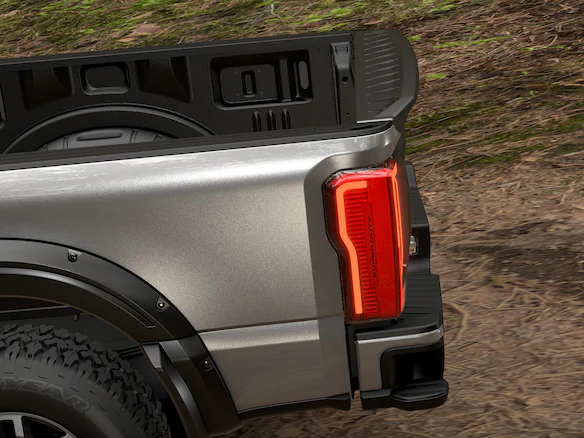 Super Duty 2023-2025 Air Design® Tailgate Spoiler Main Image