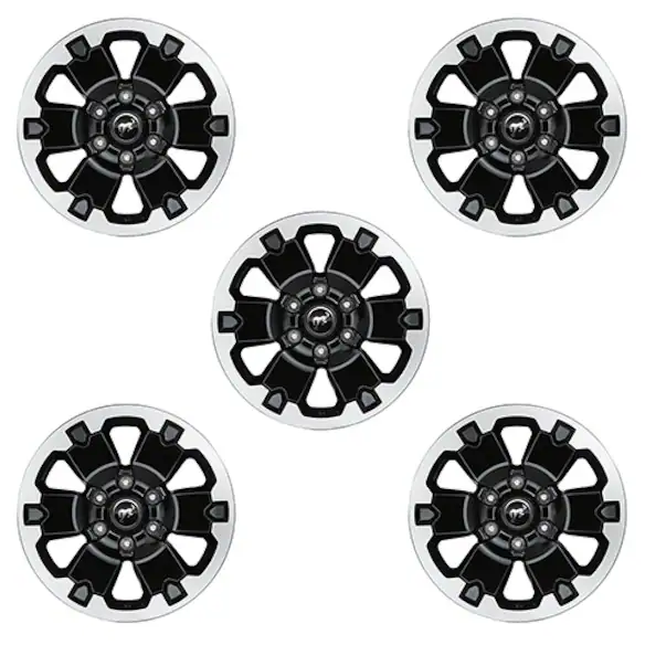 2021-2024 BRONCO 18" BLACK MACHINED FACE WHEEL KIT Main Image