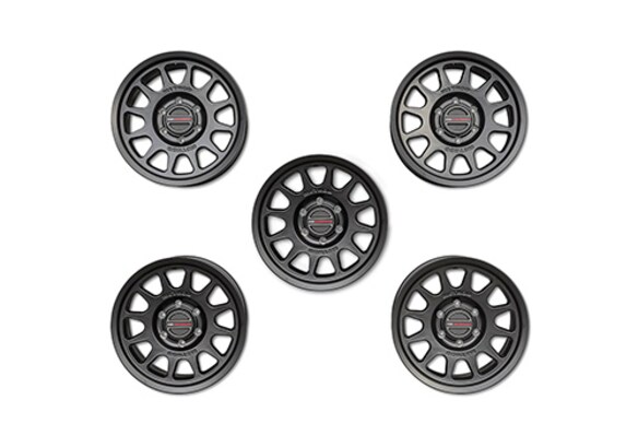 BRONCO 17" X 8.5" METHOD WHEEL + CENTER CAP - BLACK Main Image